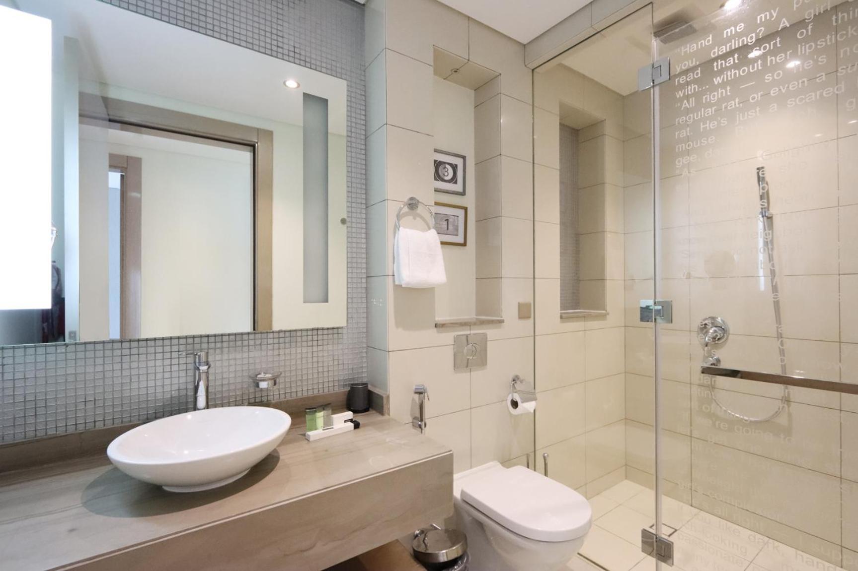 Apartment Stylish 2br Paramount Near Downtown *