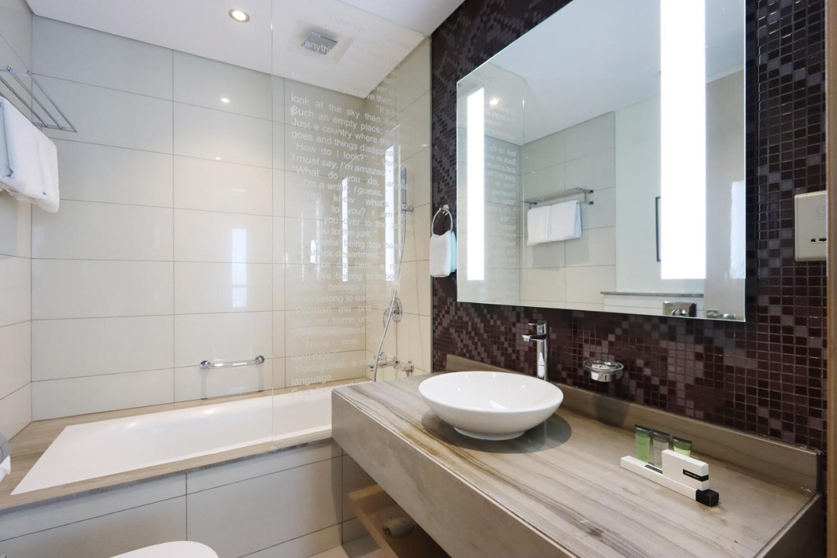 Apartment Stylish 2br Paramount Near Downtown Dubai