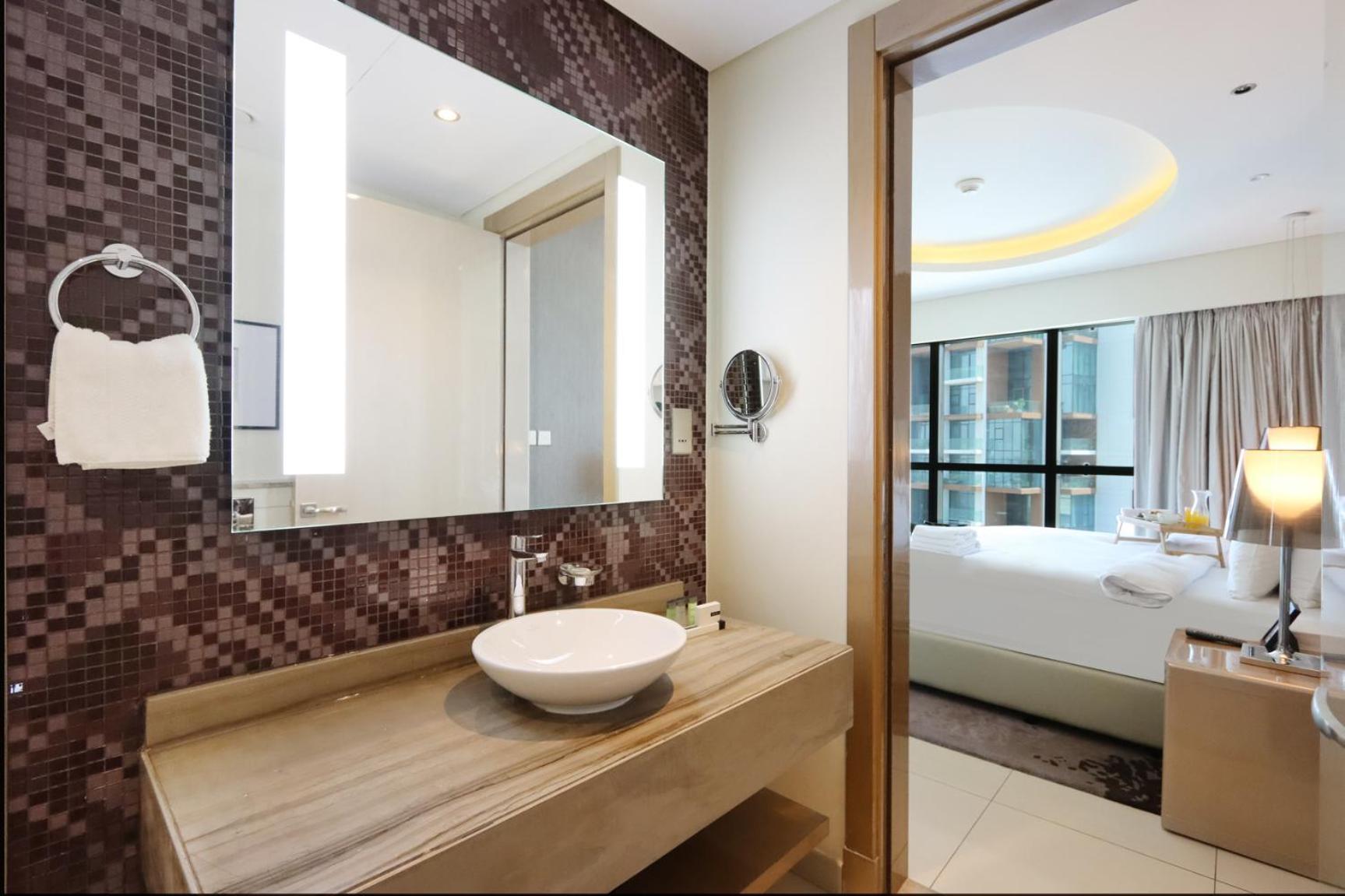 Stylish 2br Paramount Near Downtown Apartment