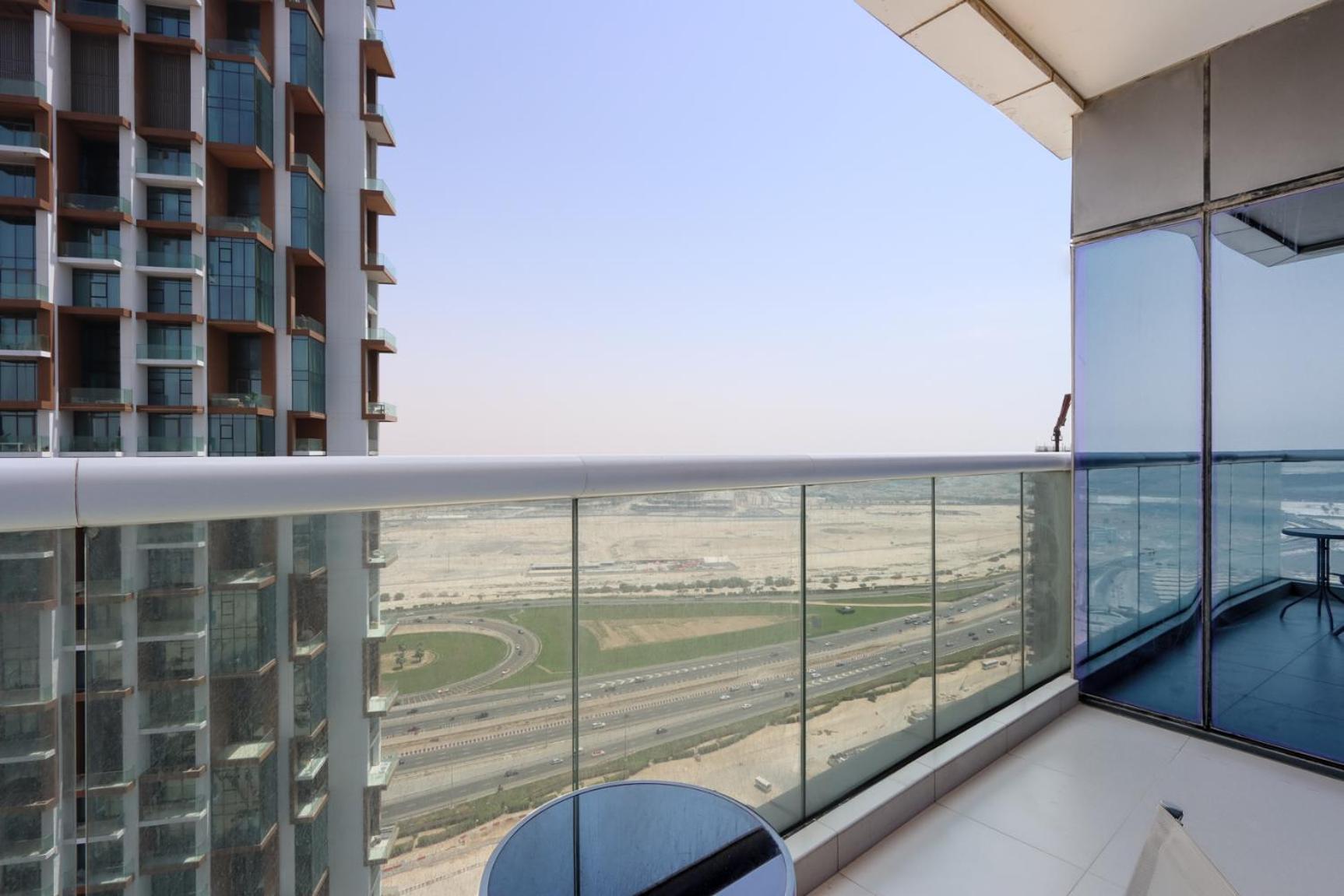 Stylish 2br Paramount Near Downtown Apartment Dubai